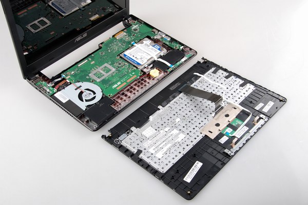 Asus X401a Disassembly | MyFixGuide.com
