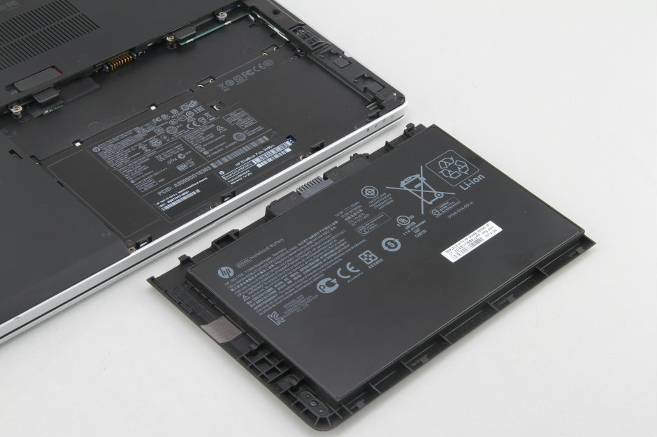 HP EliteBook Folio 9480m disassembly and SSD, RAM, HDD ...