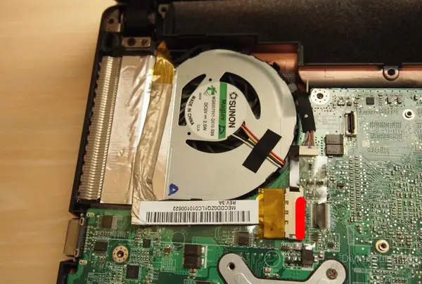 Disconnect the video cable