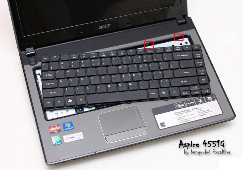 Remove the keyboard