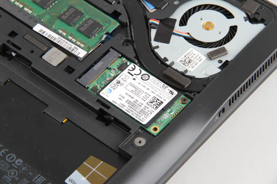 Remove the SSD