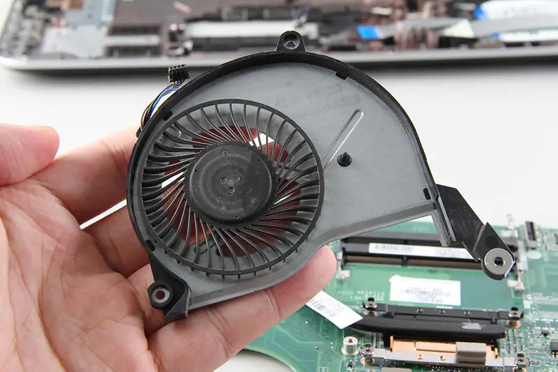 Close-up of the back of the fan