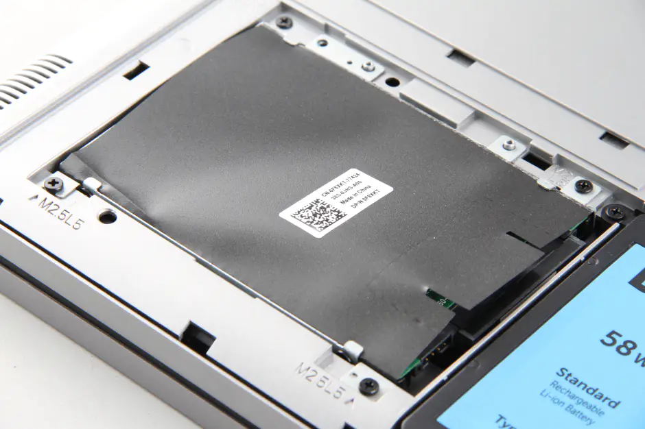 Dell Inspiron 17 7737 hard drive