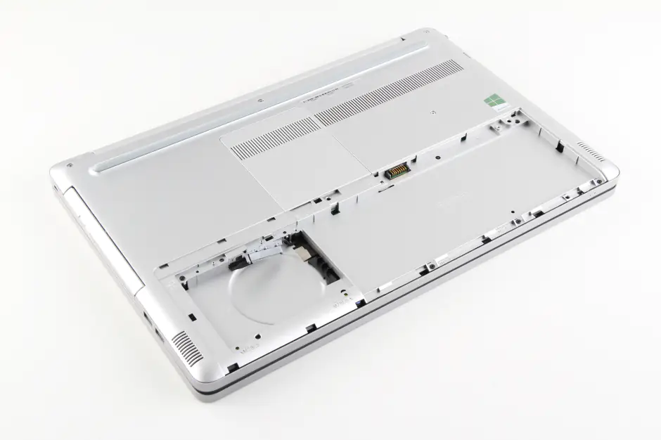 Close-up of the laptop after removing the hard drive and battery