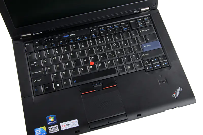 Lenovo ThinkPad T410s palm rest