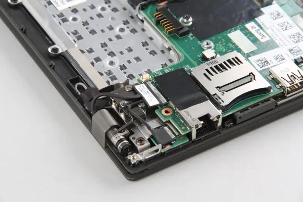 RJ45 port and card reader