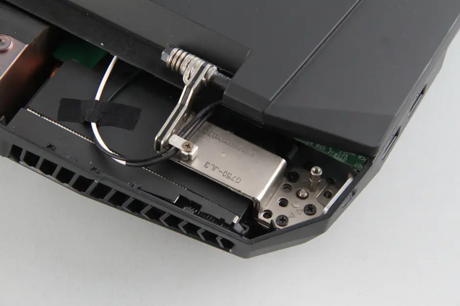 Remove the right LCD hinge