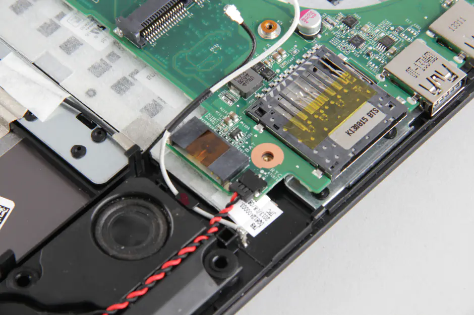 Disconnect the speaker cable