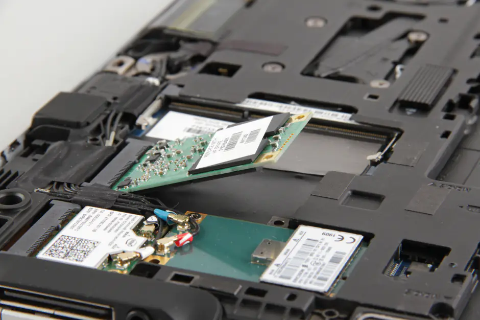 Remove the SSD