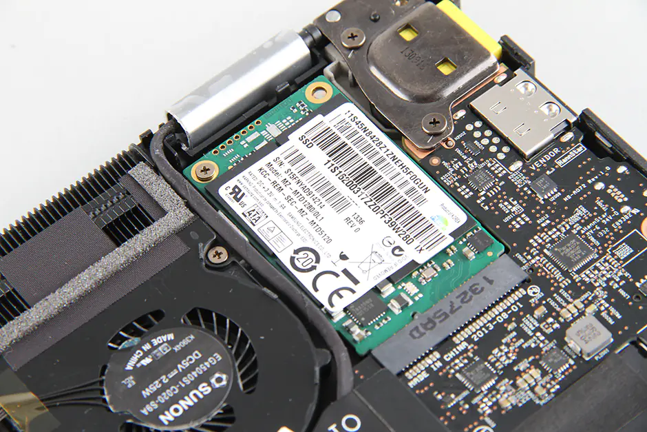 Remove the SSD