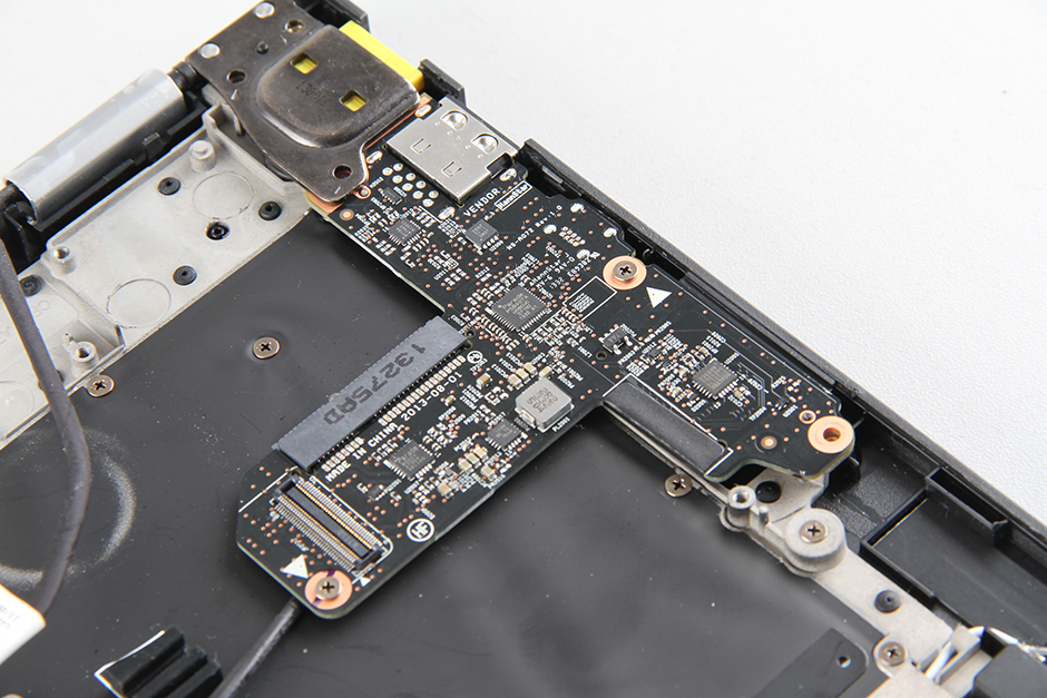 elektronisk reservoir løbetur Lenovo IdeaPad Yoga 2 Pro Disassembly | MyFixGuide.com
