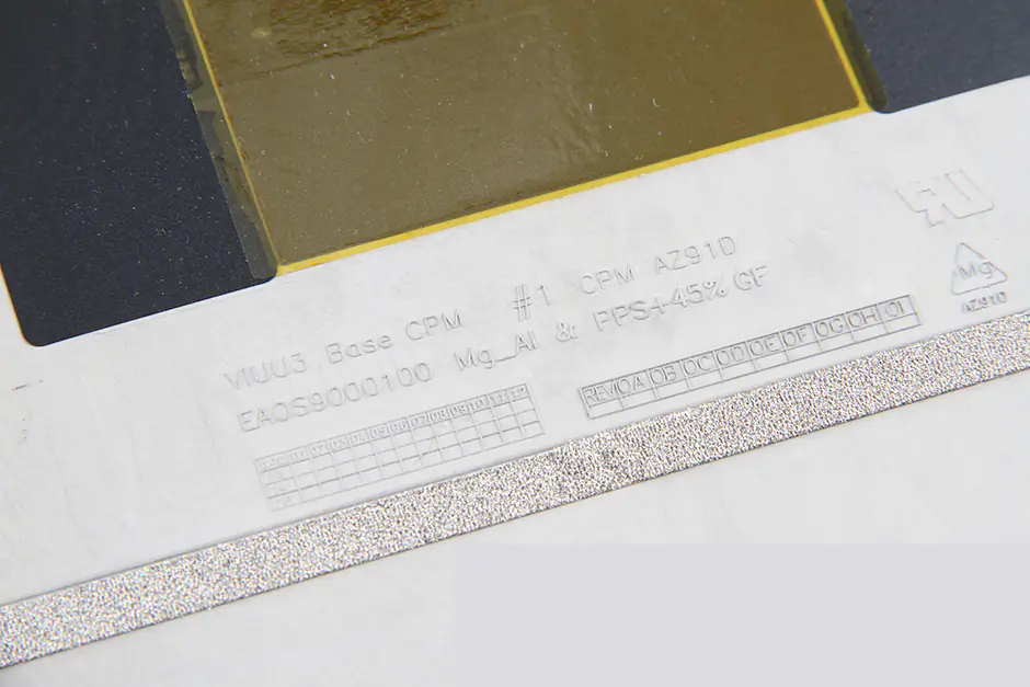 Lenovo IdeaPad Yoga 2 Pro bottom cover