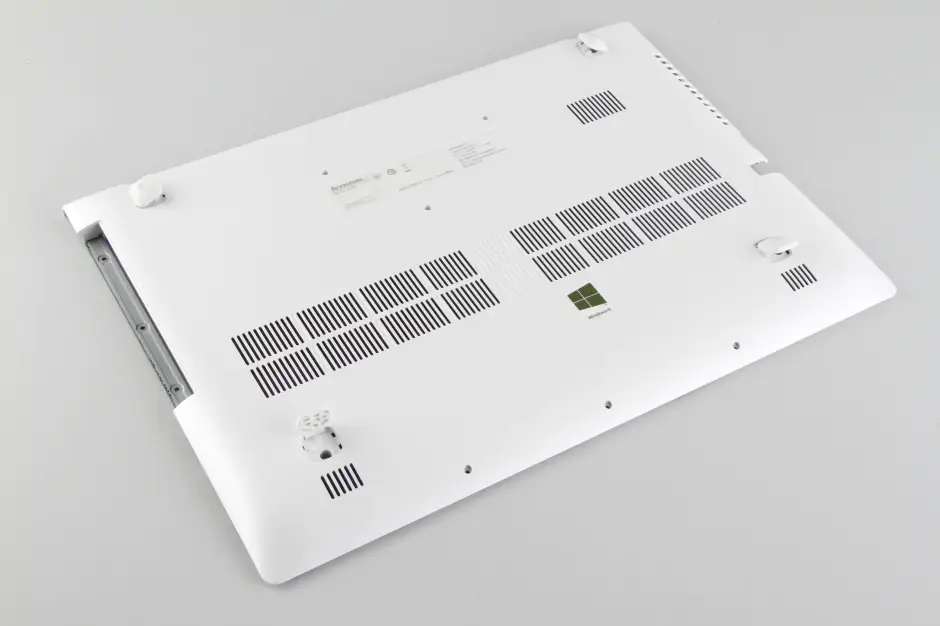 Remove all screws from the bottom case