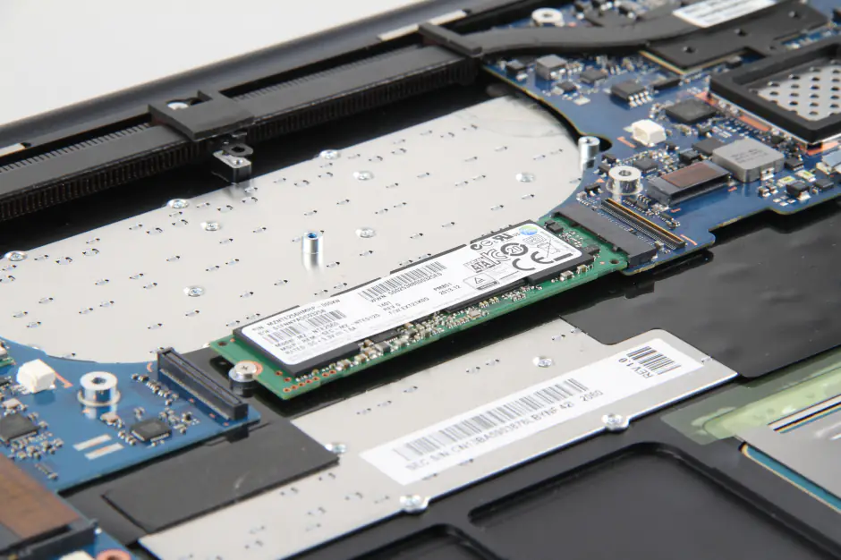 Remove the SSD