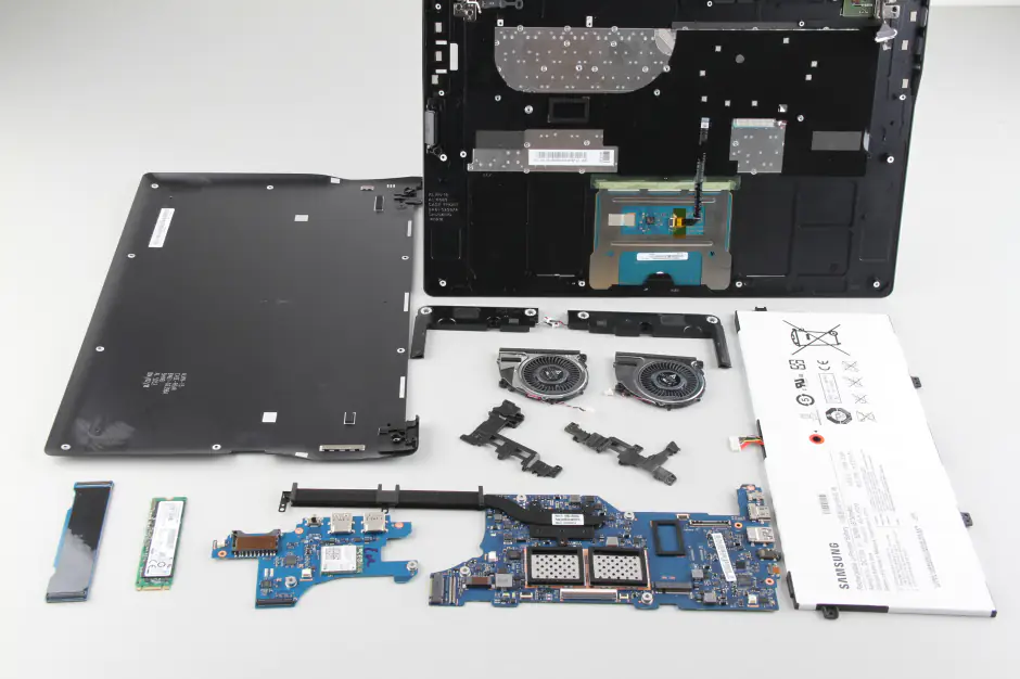 Samsung 930X5J internal parts