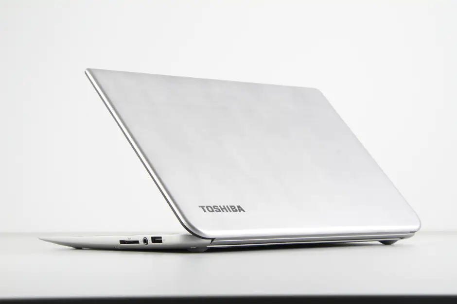 Toshiba Kira