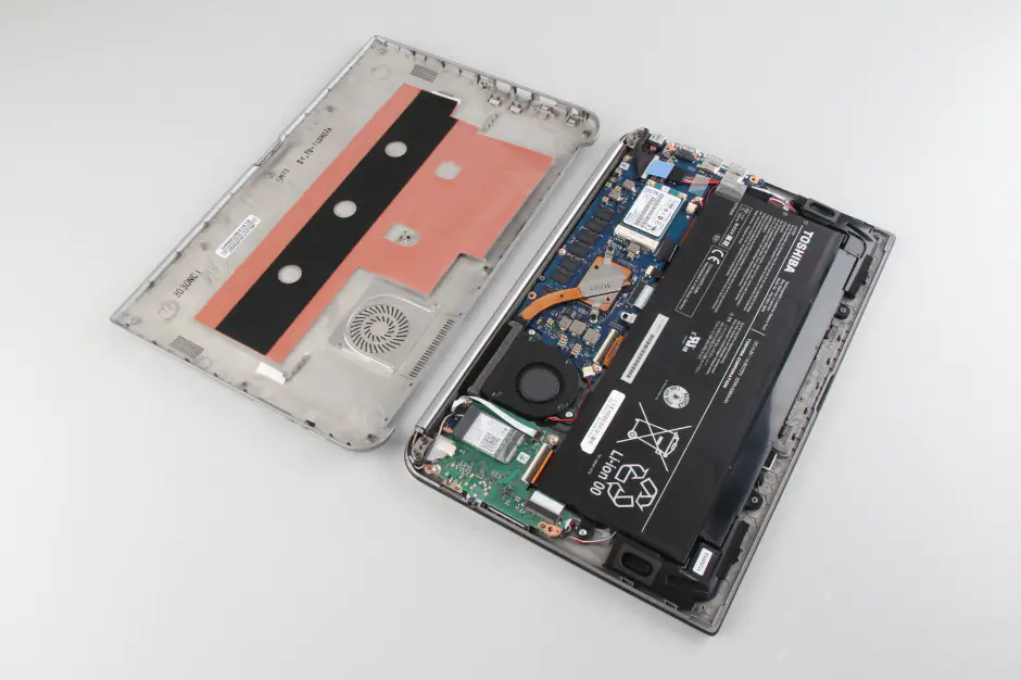 Bottom case