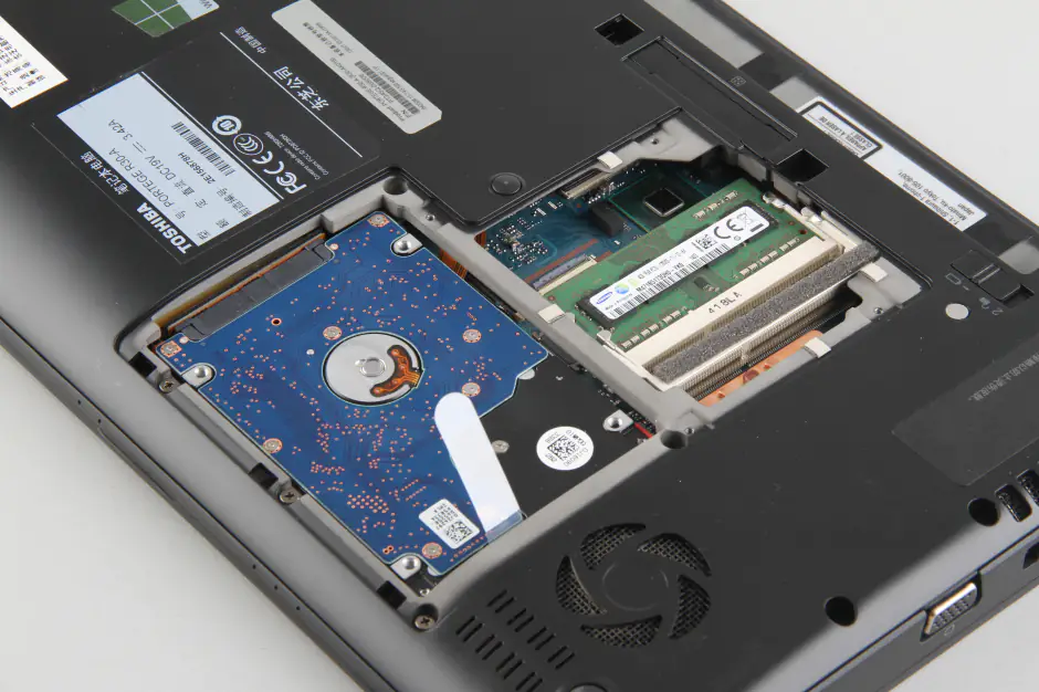 Toshiba Portege R30-A Disassembly - MyFixGuide