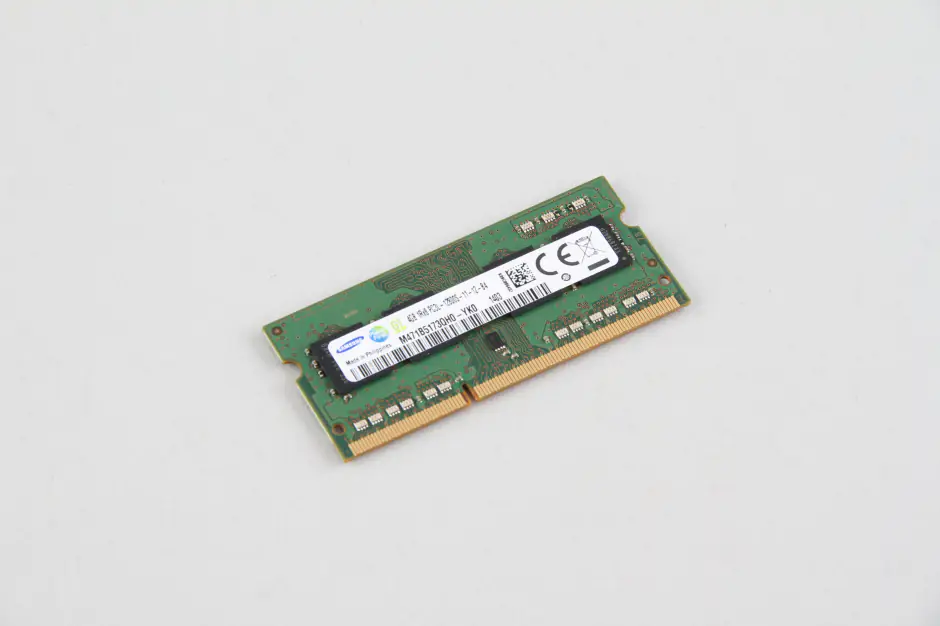 Toshiba Portege R30-A memory module