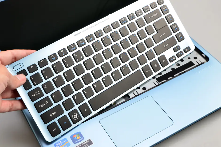Remove the keyboard