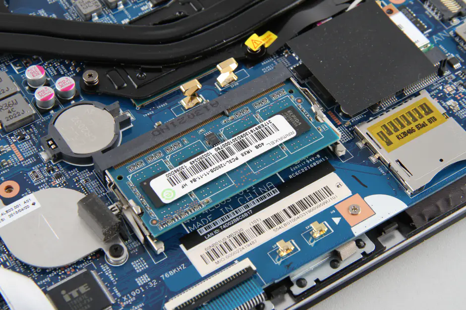 Remove the memory module