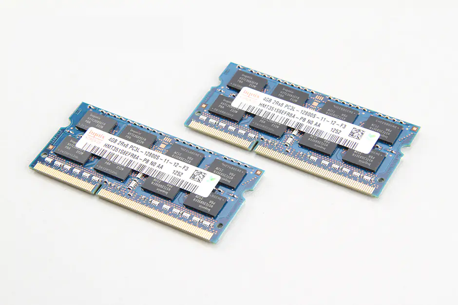 SK Hynix 4GB RAM modules