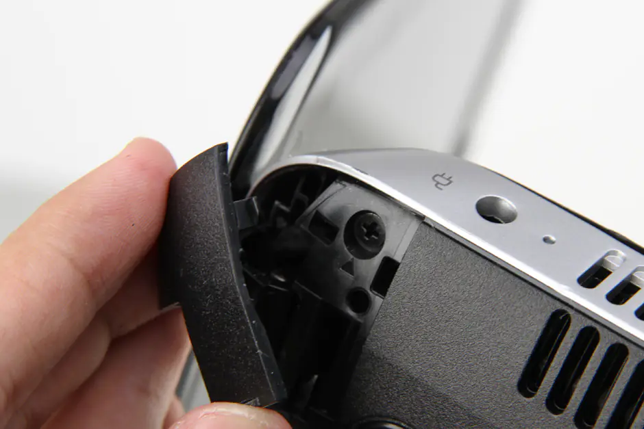 Remove the LCD hinge cover