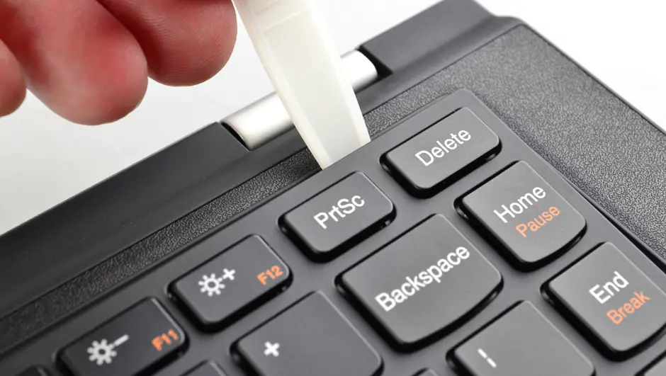 Remove the keyboard