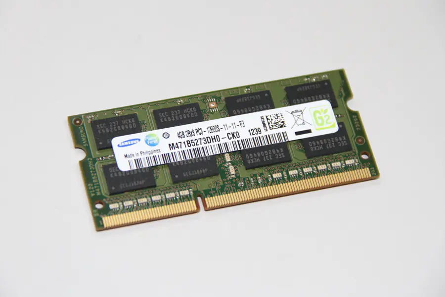 Lenovo IdeaPad Y400 memory module