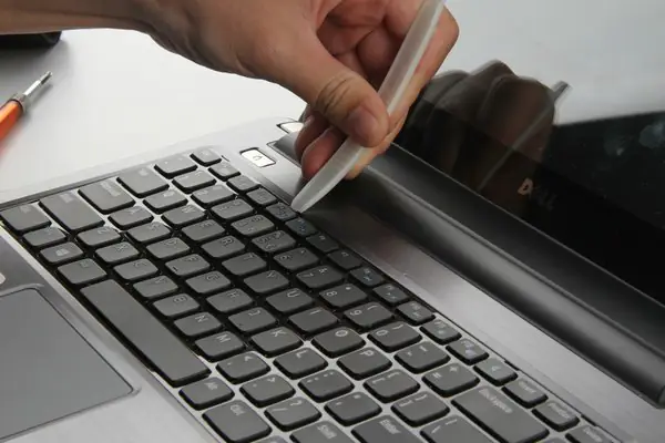 Remove the keyboard