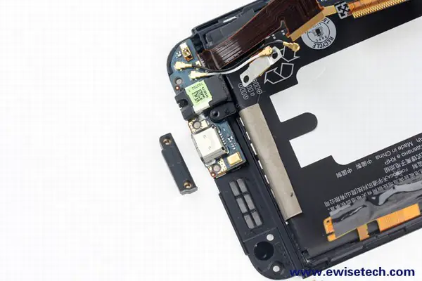 Plastic cover plate