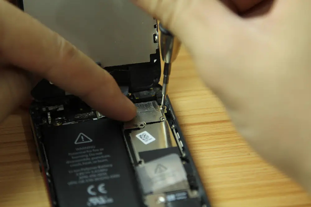 Install the cable bracket