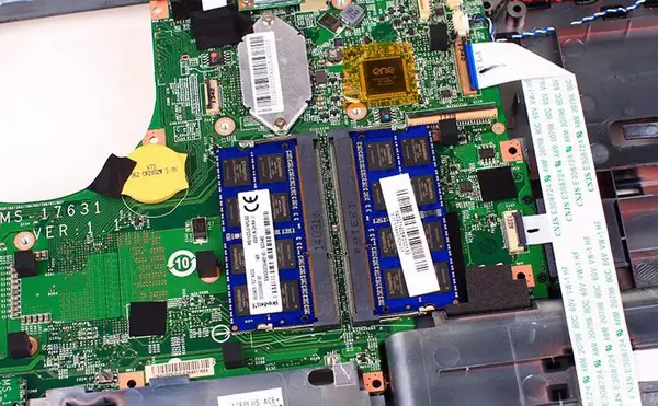 Remove the memory modules