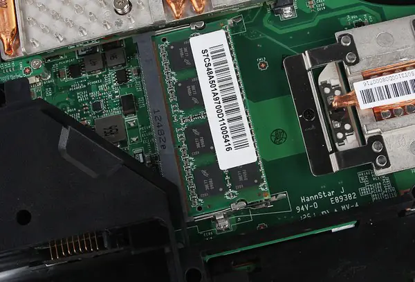 Memory slots