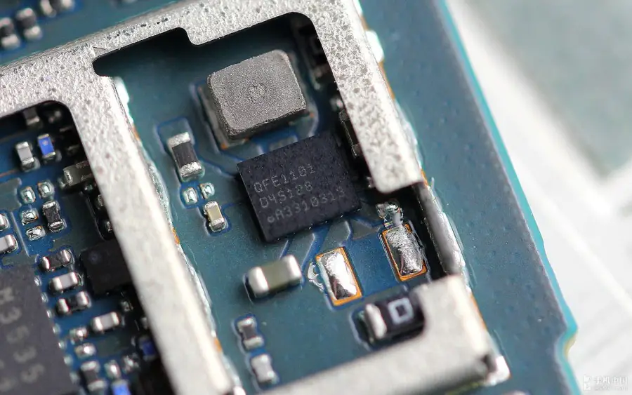 Qualcomm QFE1101