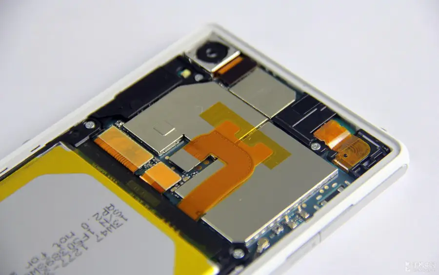 Motherboard metal cover