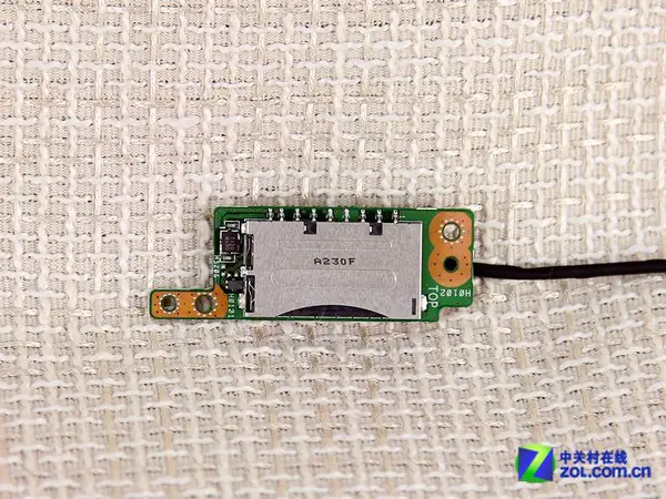 Card reader