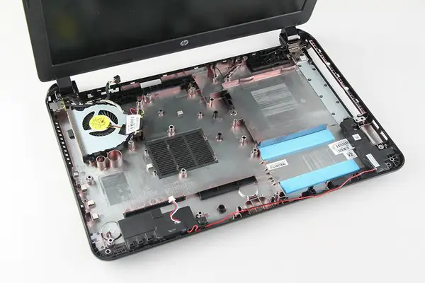 Bottom case