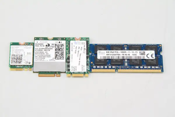 Wireless card, 3G module, RAM module, and SSD