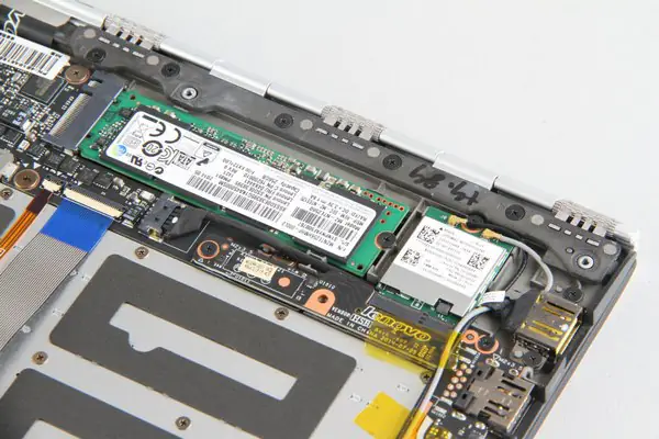 Remove the SSD