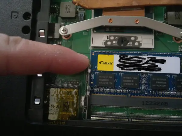 Remove the memory module