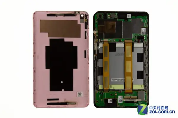 Internal components of the ASUS MeMO Pad 8