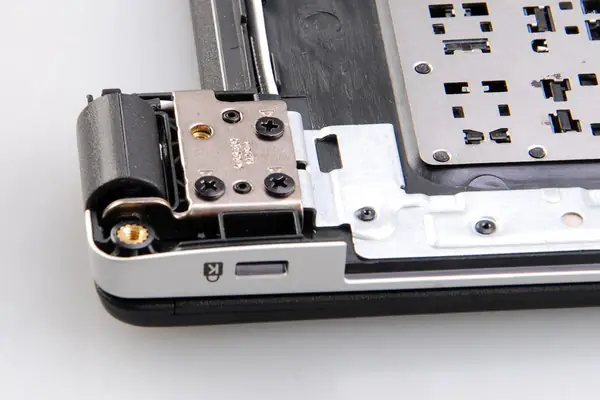 LCD hinge