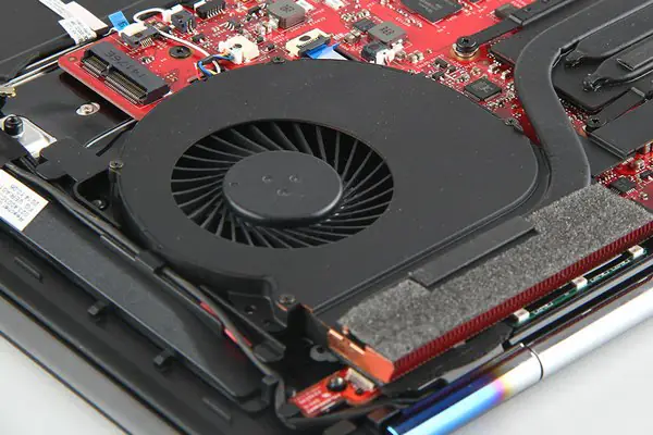 HP Omen 15 fan