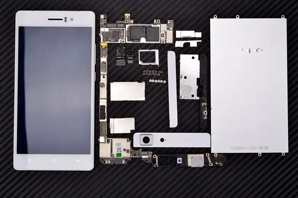 Oppo R5 internal parts