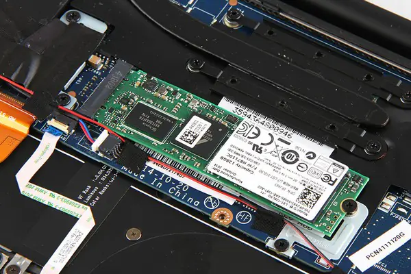 Remove the SSD