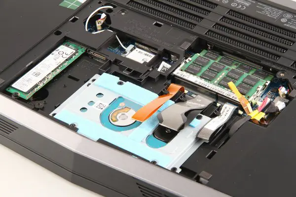 Close-up of the laptop after removing the service cover