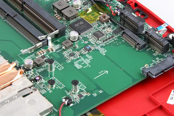 MSI GE62 M.2 slots