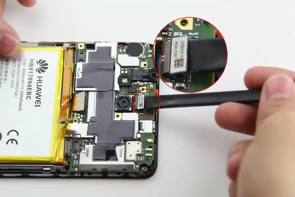 Remove the rear camera connector