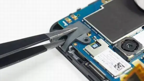 Remove the headphone jack